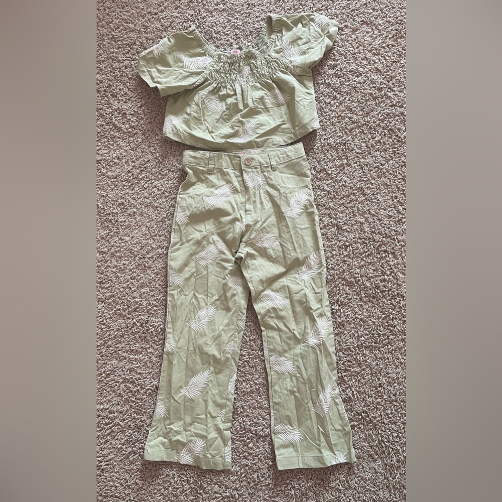 Girls 2-Piece Outfit Set – Size 8 – Paisley Lane